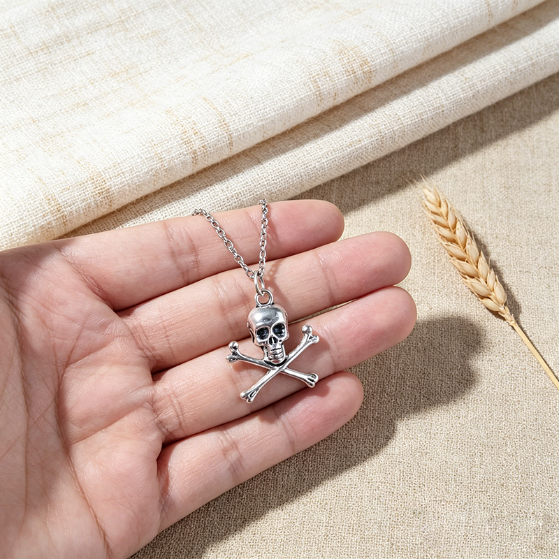 Skull Pendant Necklace for Wom - Men Accessories Aesthetic ulasan dan harga