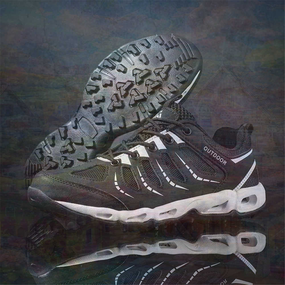 Sumer Round Tip Silver Sneaker - Men Accessories Shop ulasan dan harga